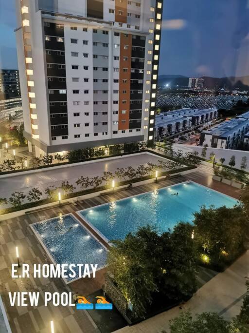 E. R 3r2b Nearby Klia Apartment *