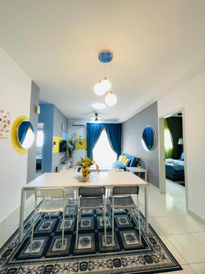 E. R 3r2b Nearby Klia Apartment Sepang
